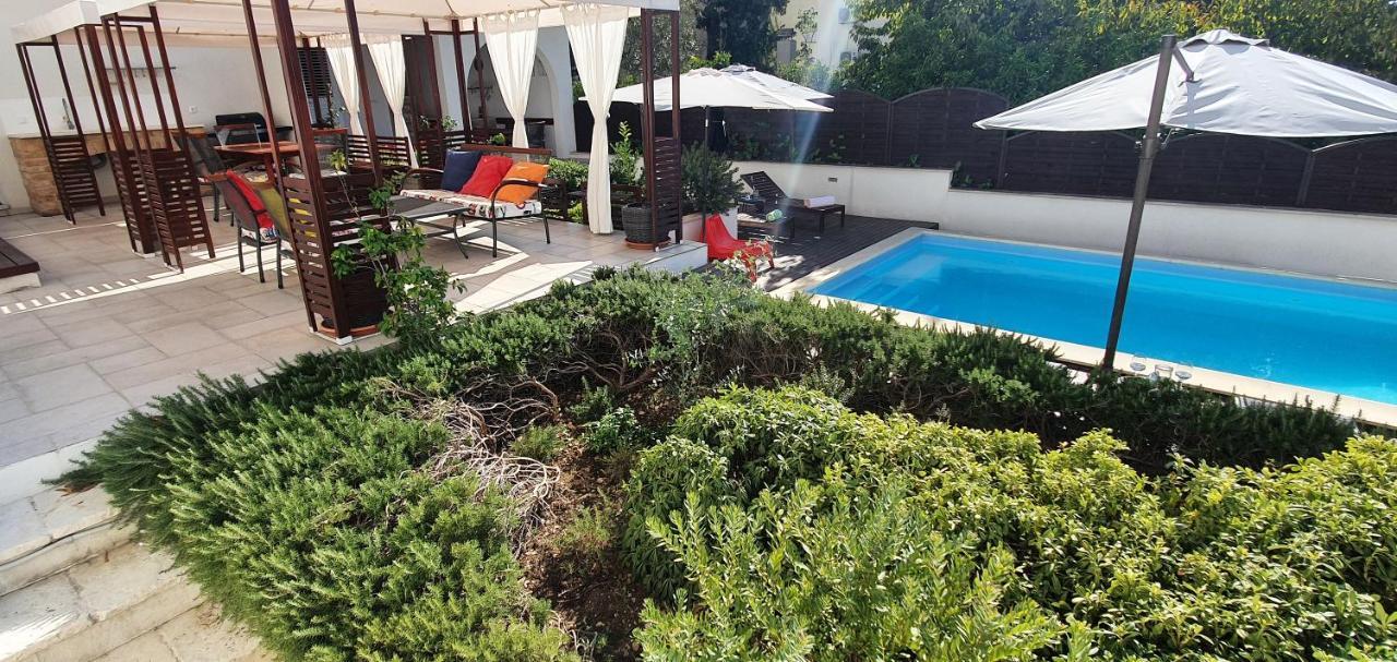 Holiday Home Olive Gradac  Exterior photo